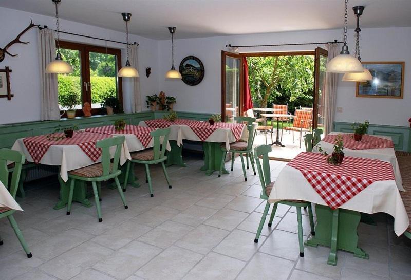 Gaestehaus Maier Zum Bitscher Rotta 외부 사진